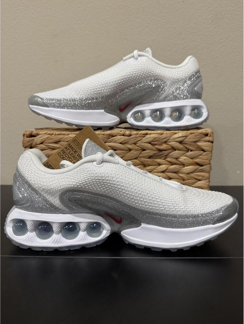 Size 10 - Nike Women’s Air Max DN “Silver Glitter” - Picture 2 of 6